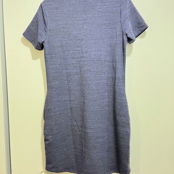 32 degrees skipper blue v neck short sleeve dress with pockets size s NWT - Picture 4 of 4